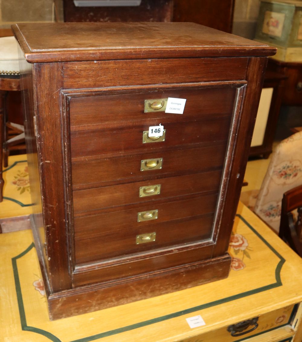 A Victorian dwarf mahogany specimen cabinet, on plinth base, W.51cm, D.36cm, H.64cm